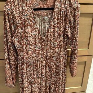 Faherty Red and Blue Paisley Maxi Dress - ✨ Bohemian, Chic Vibes ✨